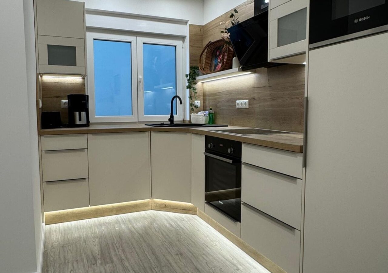 Steuermannsdeck, Fewo für 2 Personen mit Hund, Erdgeschosswohnung am Wasser,